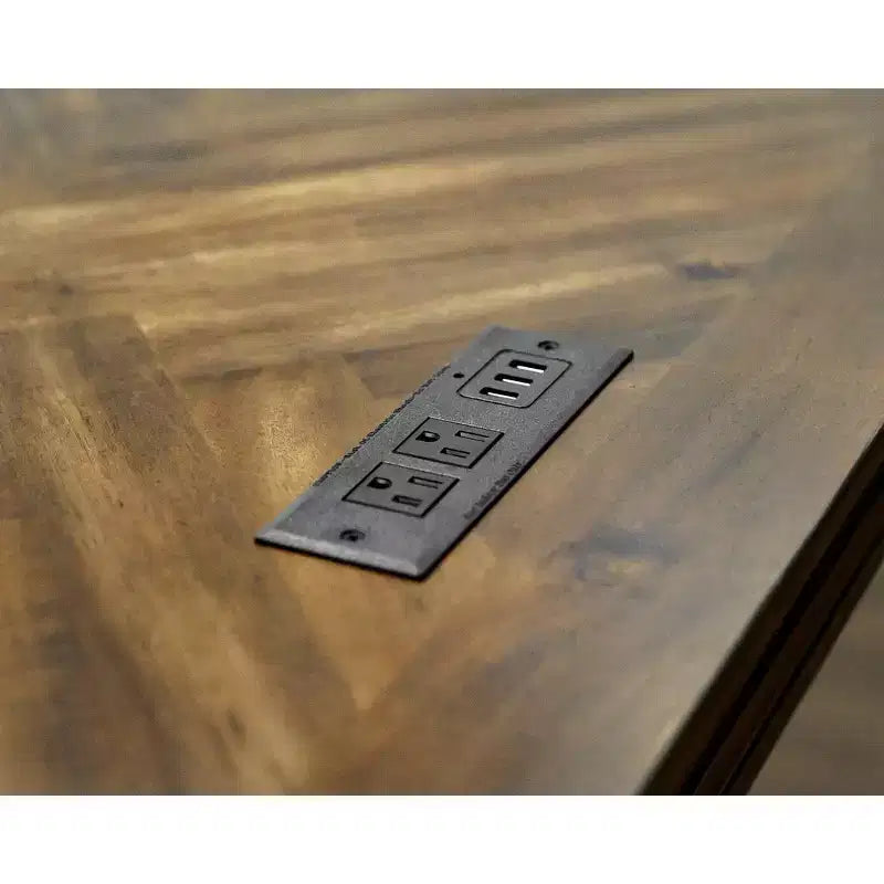 Bureau d'écriture traditionnel Porter en bois brun - Martin Furniture : Bureau élégant, 137 cm de largeur, tiroir universel