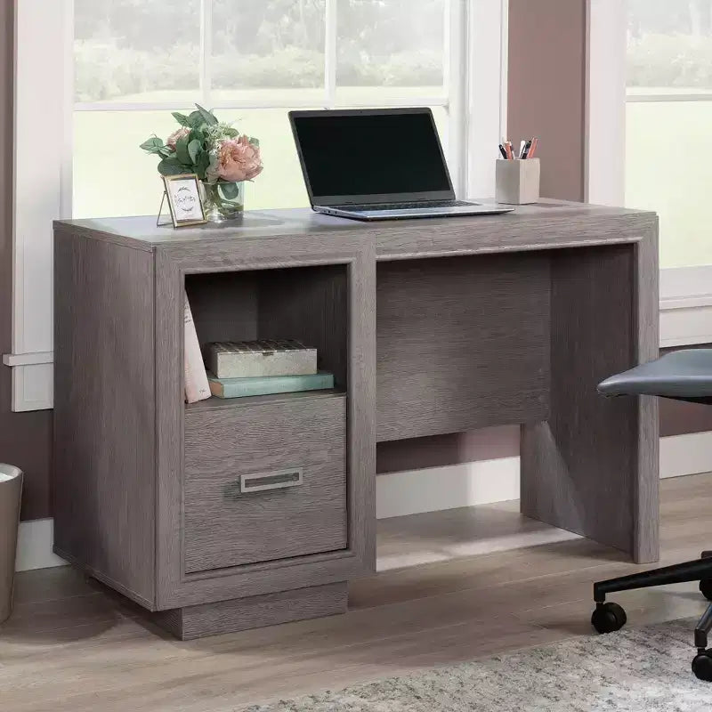 Bureau de jardin Sauder Hayes en chêne cendré