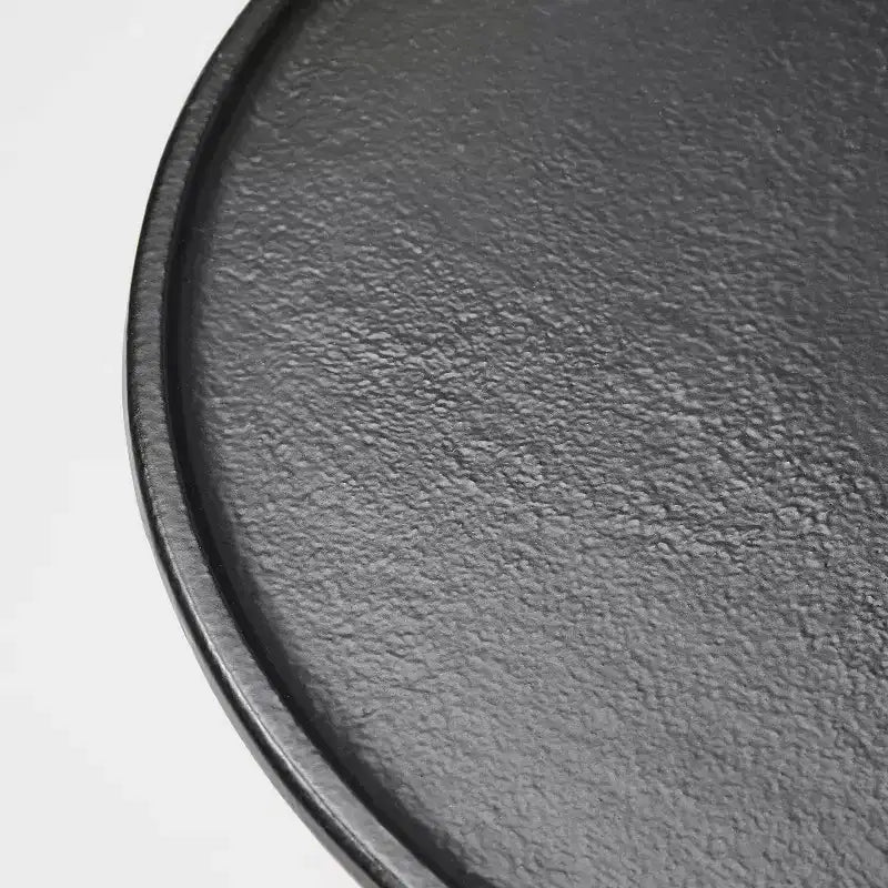 Table d'appoint traditionnelle en fonte - Threshold™ conçue avec Studio McGee
