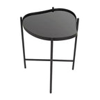 Table d'appoint abstraite ondulée en métal Olivia & May : aucun assemblage, utilisation en intérieur, plateau en verre, 53 cm de hauteur