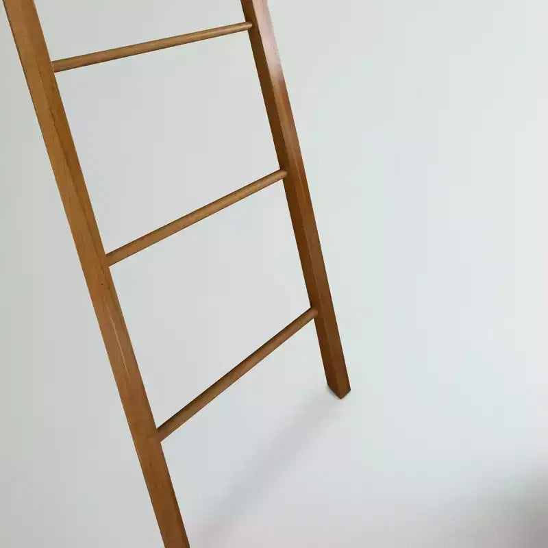 Échelle décorative Merisier Naturel - Flora Home : Porte-serviettes en Bois Massif, 5 Barreaux