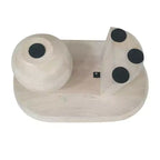 Table basse Urban Port de 96,5 cm avec plateau oblong en bois de manguier et pieds boules modernes, coloris blanc délavé