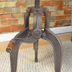 Carolina Living Tanvi - Table d'appoint industrielle à manivelle réglable : 61 cm de haut, métal rond, 45,7 cm de large