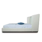 Lit rembourré Queen Lenyx de Manhattan Comfort, couleur crème : Similicuir, plateforme, aucun sommier tapissier requis