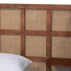 Lit plateforme King Size Cascadia en bois et tête de lit capitonnée de Baxton Studio, noyer brun