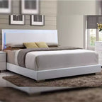 Lit Queen size Lorimar de 85 pouces avec lumière LED et tête de lit en similicuir - Acme Furniture