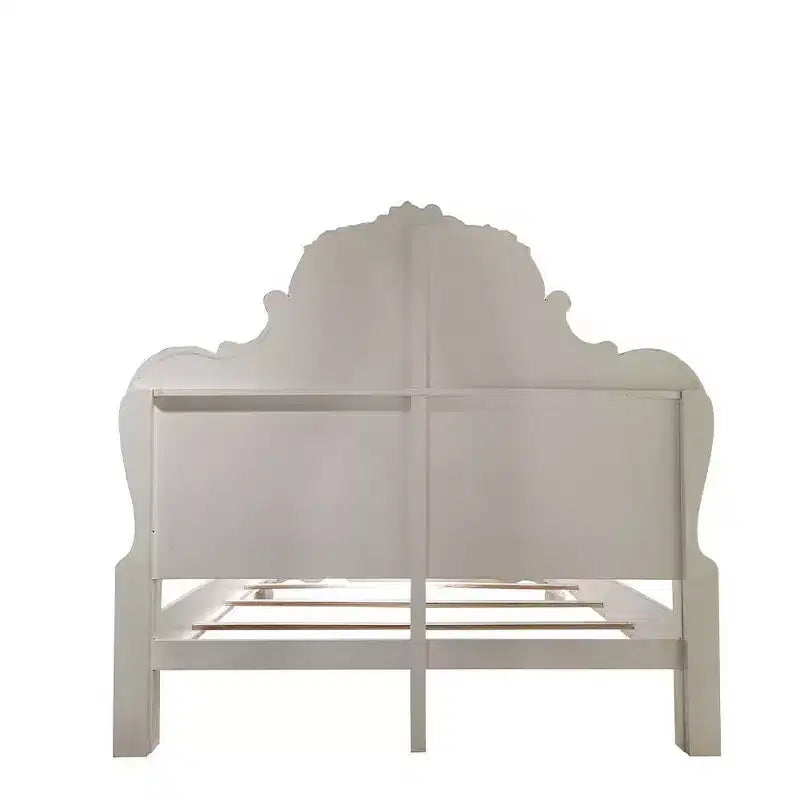 Grand lit à baldaquin de 91 po, design sculpté traditionnel Dresden et pieds à griffes - Acme Furniture