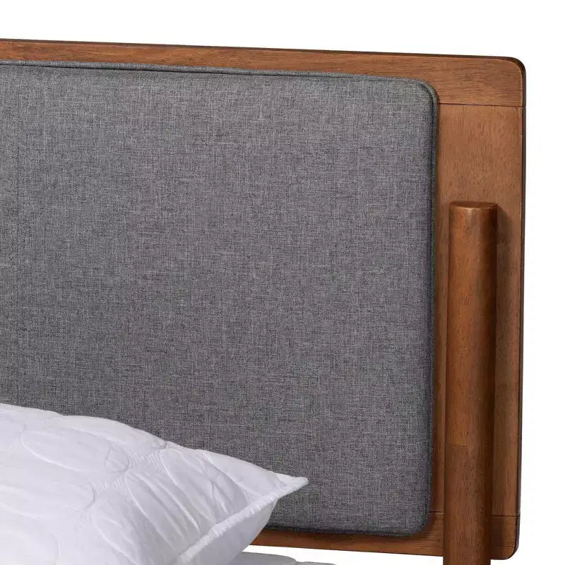 Lit plateforme King Powers en tissu et bois Baxton Studio : design mi-siècle, rembourré de mousse, sommier tapissier non requis