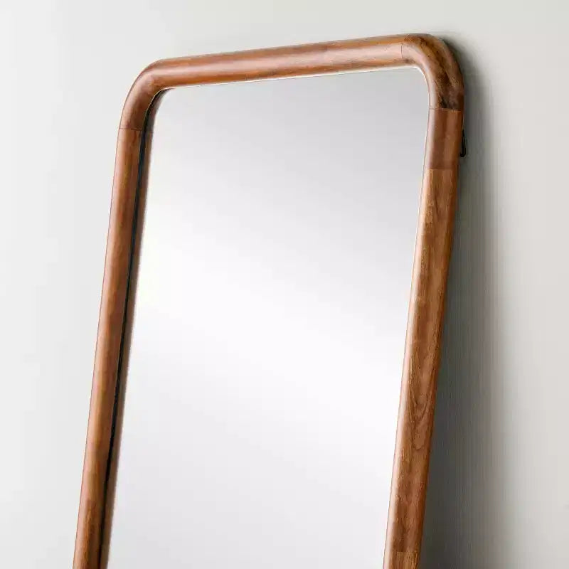 Miroir sur pied en bois 72 po x 24 po avec pieds en laiton – Hearth & Hand™ avec Magnolia