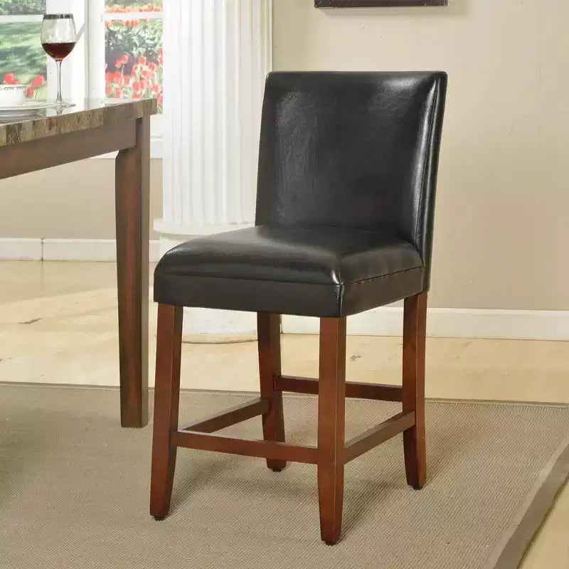 Tabouret de bar de 24 po de hauteur de comptoir de luxe en similicuir - HomePop