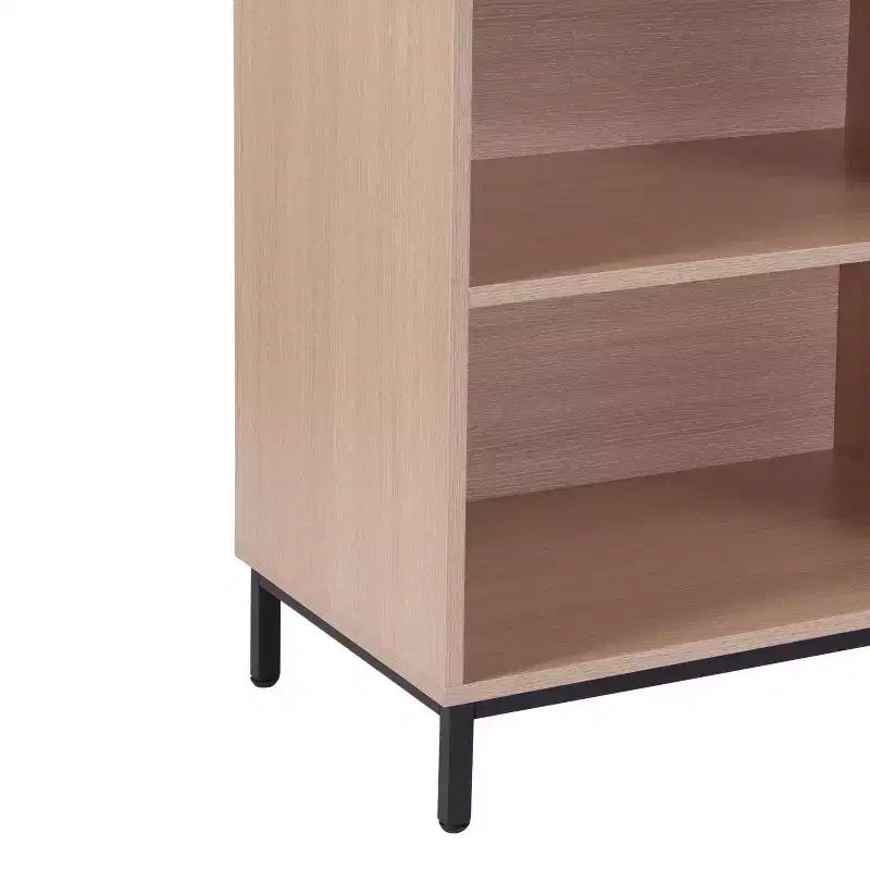 Bibliothèque ouverte Emma et Oliver à 4 étagères de 75 cm de hauteur, rangement en finition grain de bois chêne