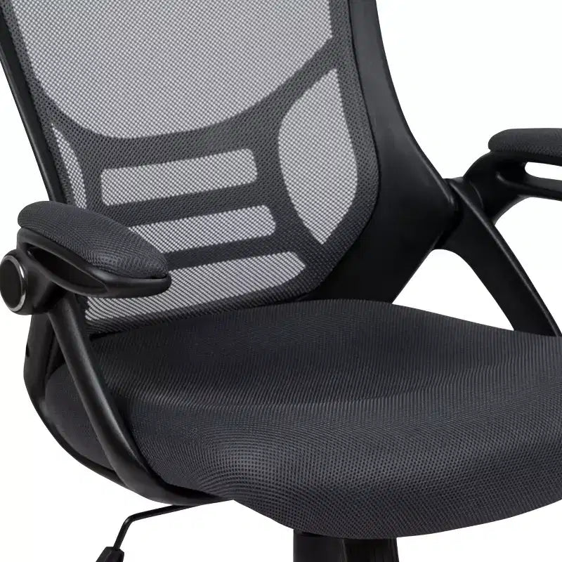 Fauteuil de bureau ergonomique à dossier haut en maille Emma et Oliver avec accoudoirs relevables