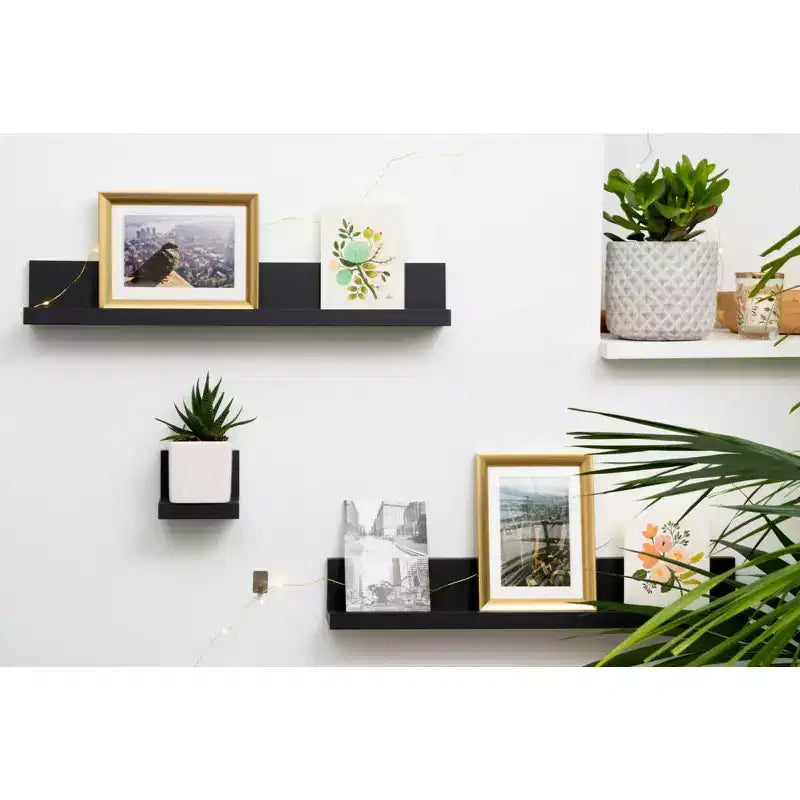 Corniche murale Command avec 10 languettes de fixation