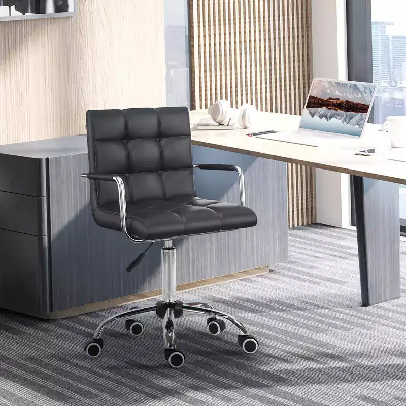 Chaise de bureau HOMCOM moderne en cuir PU rembourré, hauteur réglable, roulettes pivotantes à 360°