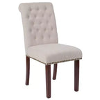 Chaise Parsons rembourrée Merrick Lane avec garniture cloutée