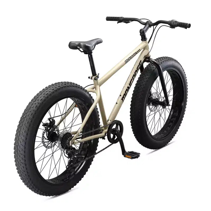 Vélo de montagne Mongoose Adult Malus 26 à pneus larges