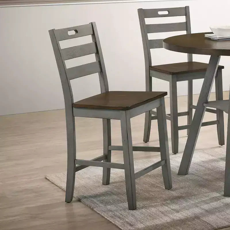 Lot de 2 chaises hautes Danforthe à dossier échelle - HOMES: Inside + Out