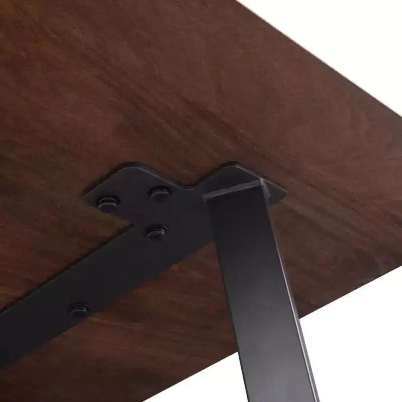 Table de salle à manger Hathaway avec piètement inversé en métal - WyndenHall