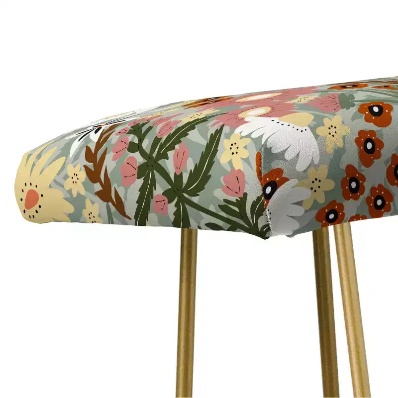 Marta Barragan Camarasa Le banc de jardin feuillu - Deny Designs