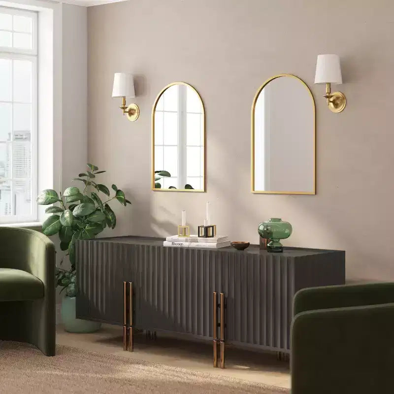 Miroir mural Merrick Lane à cadre métallique arqué pour entrées, salles à manger et salons