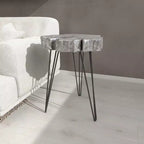 Table d'appoint moderne en polystone et métal - Olivia & May