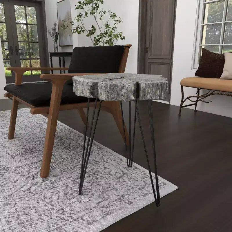 Table d'appoint moderne en polystone et métal - Olivia & May