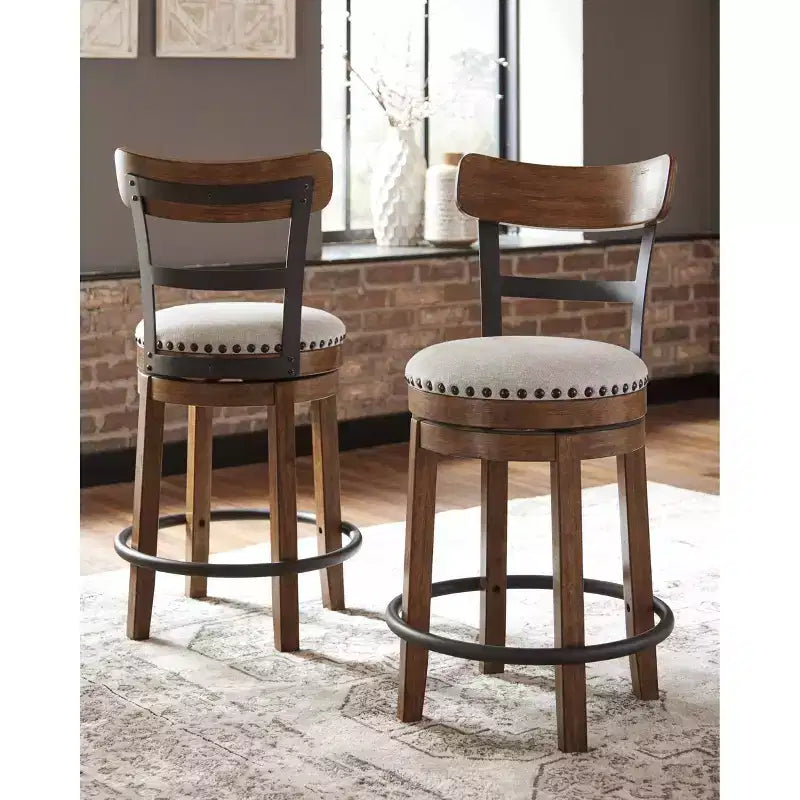 Tabouret de bar pivotant rembourré hauteur comptoir Valebeck - Signature Design by Ashley