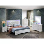 Lits à panneaux Lorana et Queen Passion Furniture