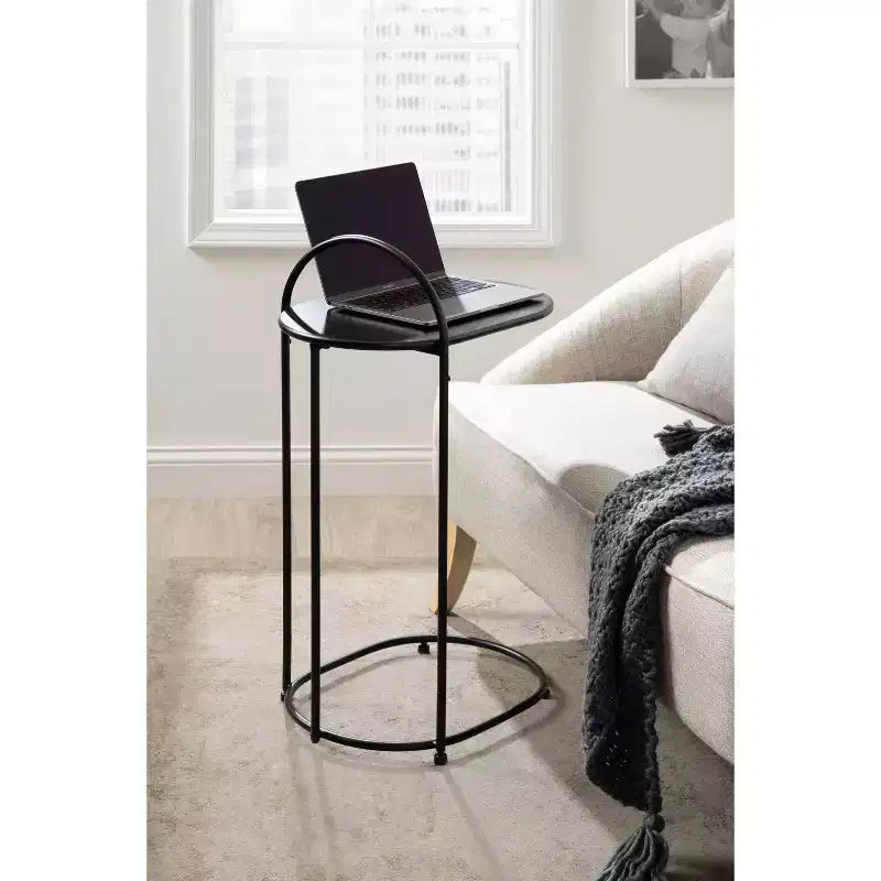 Table d'appoint en C en bois Kate et Laurel Caplan Capsule, 20x13,75x32,75, Noir