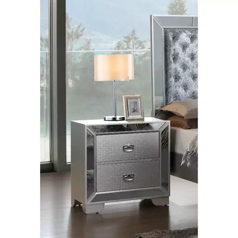 Passion Furniture Hollywood Hills Table de nuit 2 tiroirs (71,1 cm H x 71,1 cm L x 43,2 cm P)