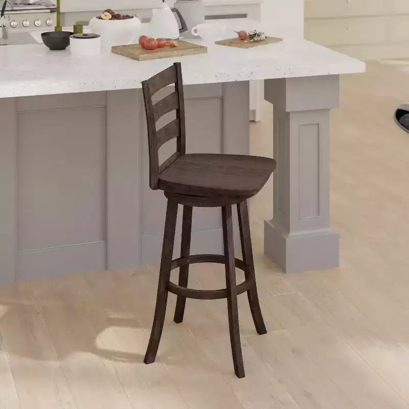 Tabouret de comptoir classique Emma et Oliver Ladderback avec siège en bois