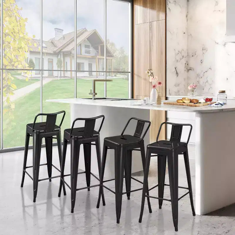 Tabourets de bar en métal Yaheetech 30 H, lot de 4 pour restaurant et maison, noirs