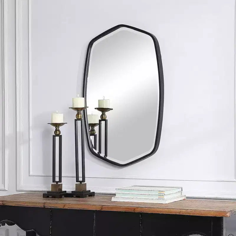 Miroir mural Uttermost Vanity Accent moderne biseauté, cadre en métal de fer noir satiné, 56,5 cm de large, pour salle de bain, chambre, salon, maison