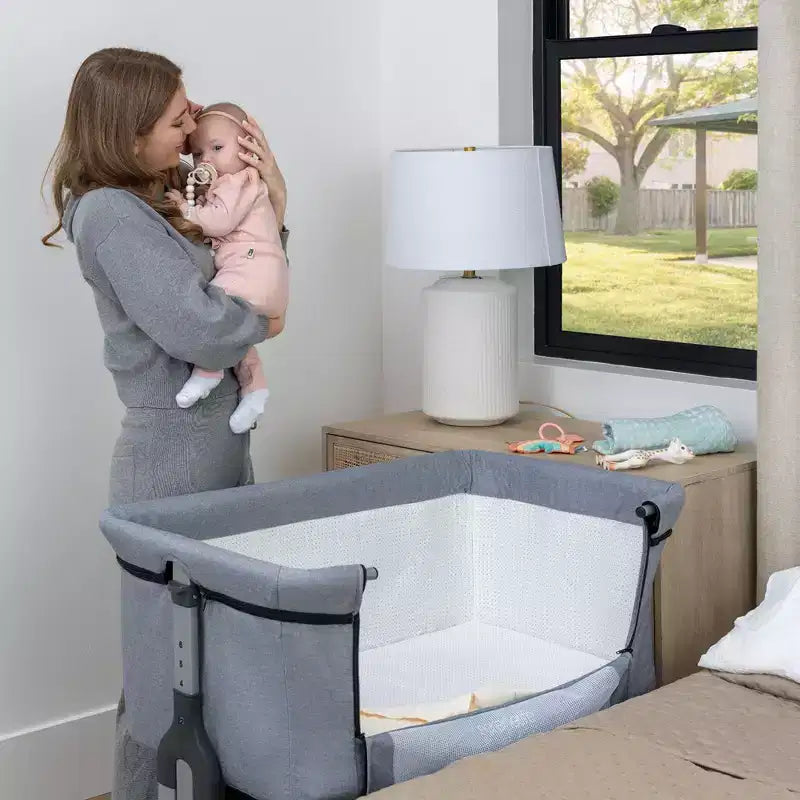 Lit de bébé portable 3-en-1 SereneLife - Hauteur réglable, nacelle amovible et berceau à bascule pour nouveau-nés et tout-petits