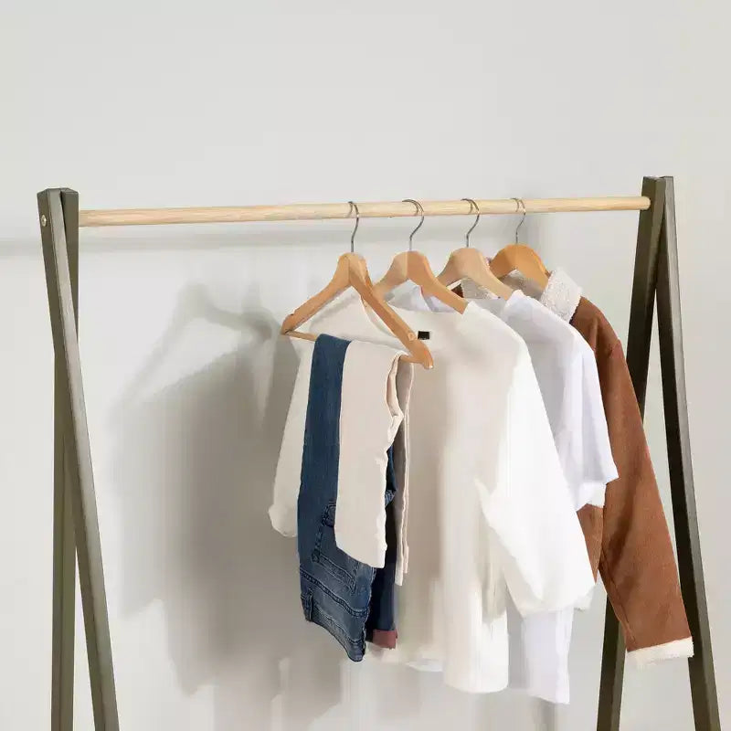 Portant à vêtements avec étagères de rangement Sweedi pour enfants - South Shore