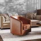 Fauteuil d'appoint style club Emma and Oliver avec base pivotante à 360 degrés et accoudoirs inclinés