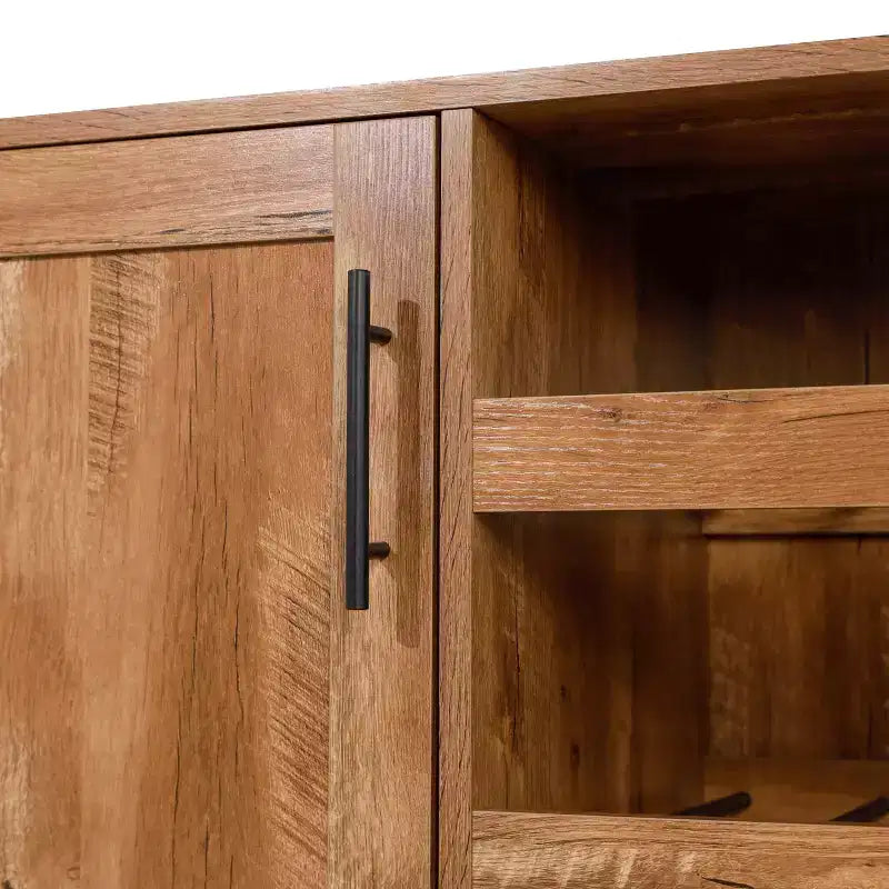 Meuble de bar et buffet classique Flash Furniture Elmont avec meuble à une porte de style Shaker avec rangement pour verres suspendu et étagères ouvertes pour bouteilles