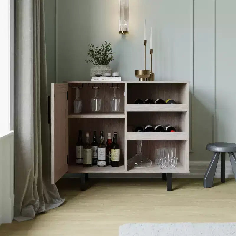 Meuble de bar et buffet classique Flash Furniture Elmont avec meuble à une porte de style Shaker avec rangement pour verres suspendu et étagères ouvertes pour bouteilles