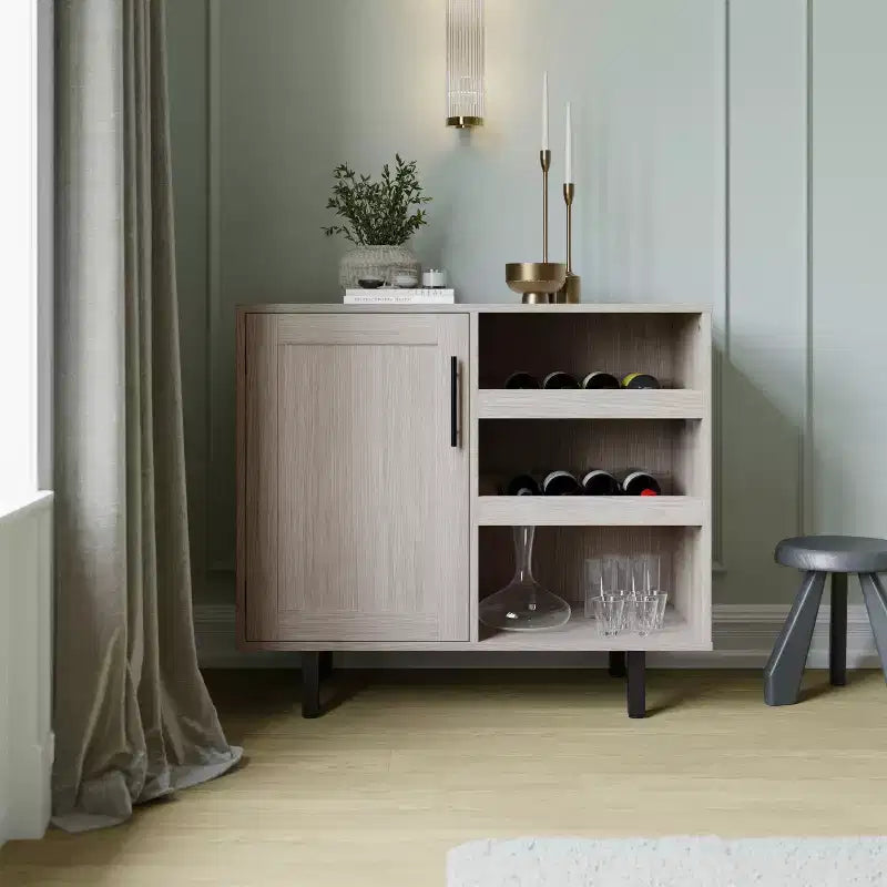 Meuble de bar et buffet classique Flash Furniture Elmont avec meuble à une porte de style Shaker avec rangement pour verres suspendu et étagères ouvertes pour bouteilles
