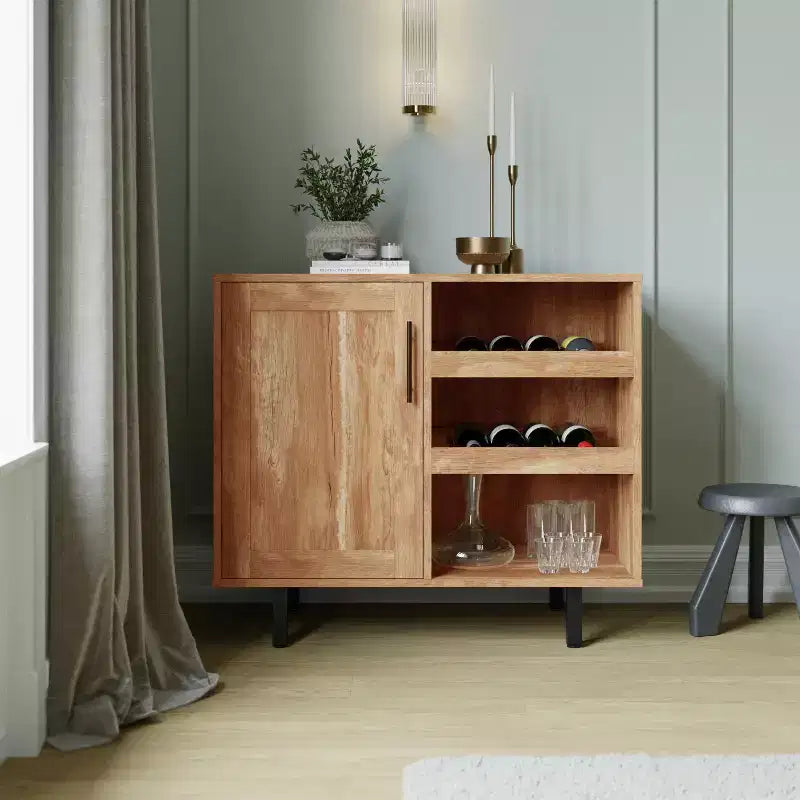 Meuble de bar et buffet classique Flash Furniture Elmont avec meuble à une porte de style Shaker avec rangement pour verres suspendu et étagères ouvertes pour bouteilles