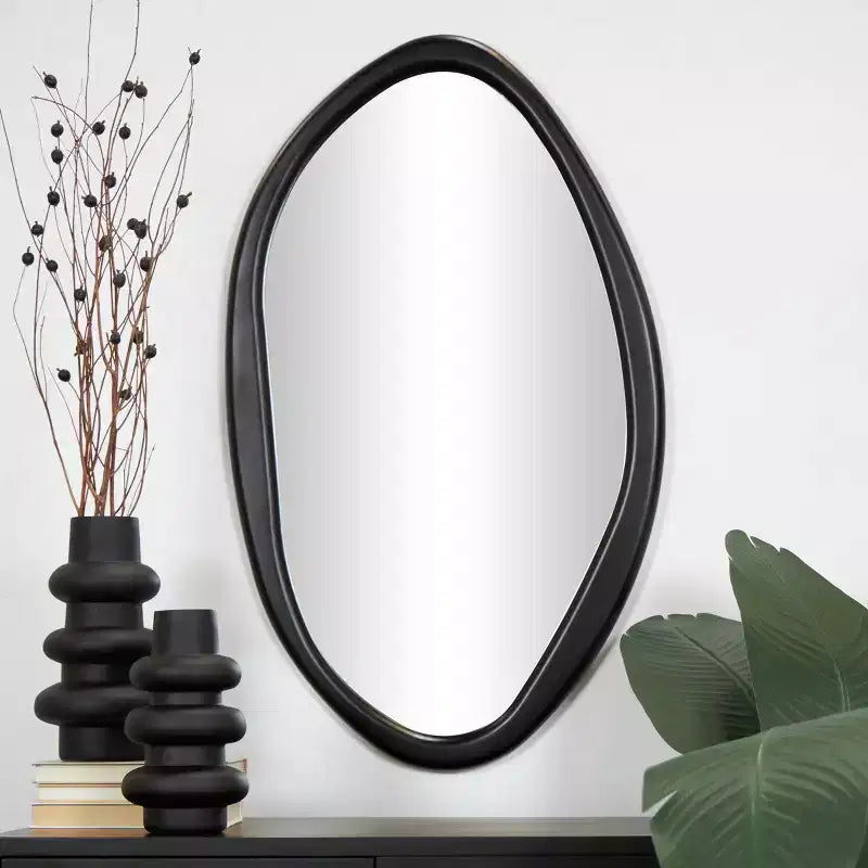 Miroir Mural Ovale Abstrait en Bois Noir - Olivia & May