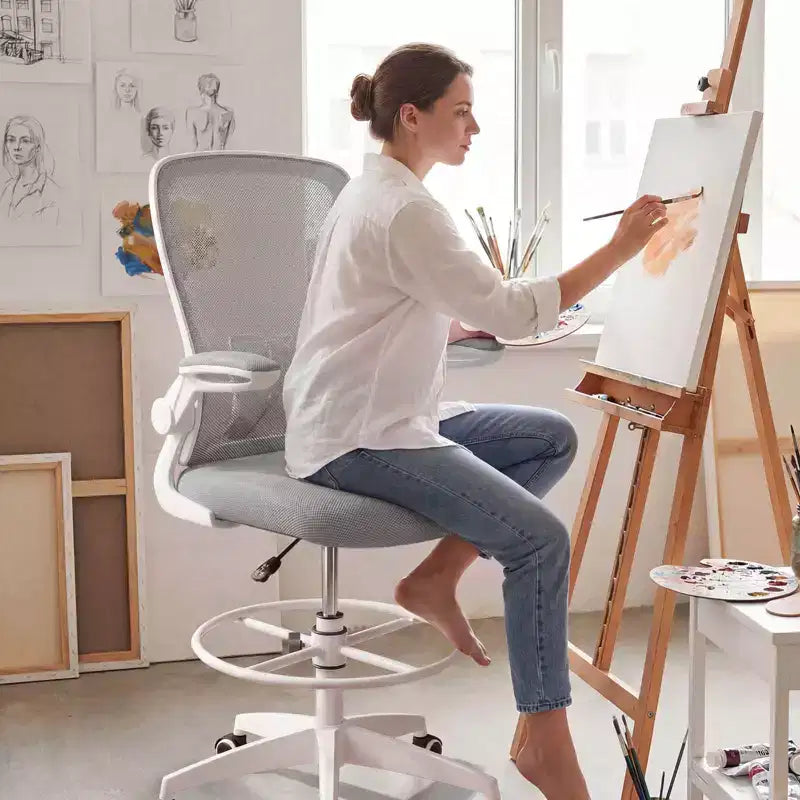 Costway Chaise de bureau réglable pivotante avec accoudoirs relevables et support lombaire réglable Noir et blanc/Noir