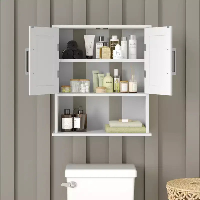 Armoire de salle de bain murale Emma and Oliver avec étagère intérieure réglable, deux portes à fermeture magnétique, étagère inférieure ouverte