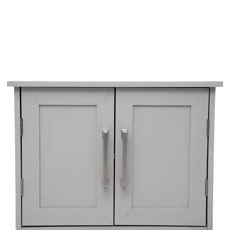 Armoire de salle de bain murale Emma and Oliver avec étagère intérieure réglable, deux portes à fermeture magnétique, étagère inférieure ouverte