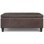 Ottoman de rangement table basse carrée grande WyndenHall Elliot