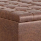 Ottoman de rangement table basse carrée grande WyndenHall Elliot