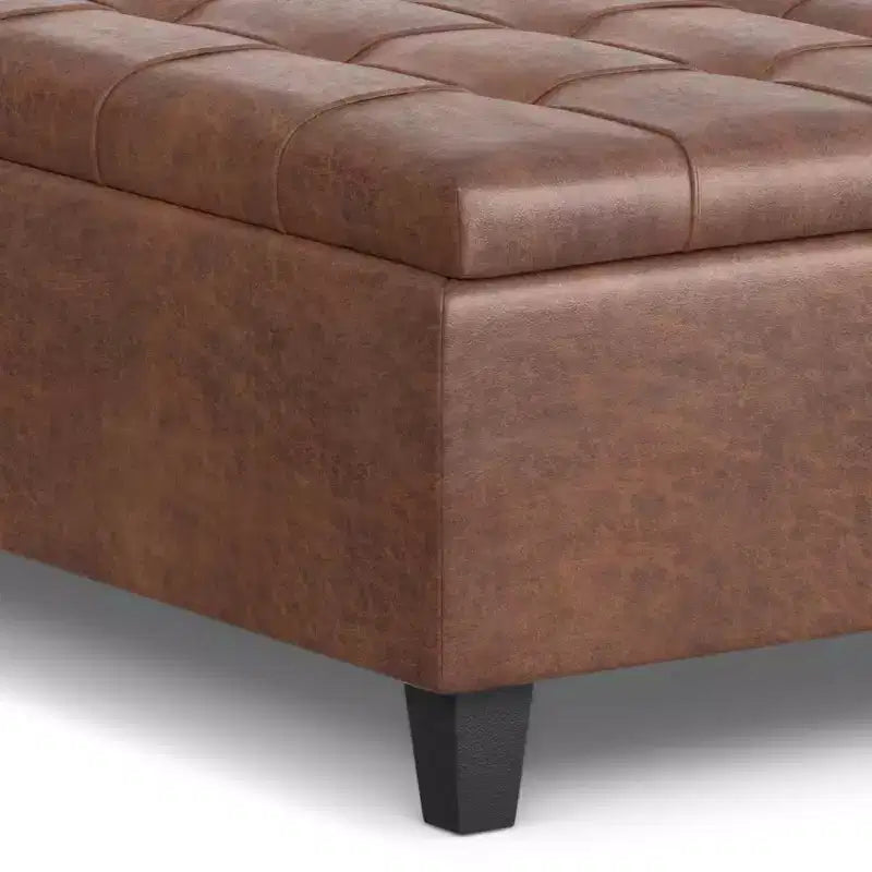 Ottoman de rangement table basse carrée grande WyndenHall Elliot