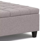 Ottoman de rangement table basse carrée grande WyndenHall Elliot