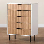 Meuble de rangement à 5 tiroirs Baxton Studio Karima en bois bicolore blanc et marron naturel et métal noir, style moderne du milieu du siècle