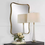 Miroir mural Uttermost Pavia doré antique 28 x 36 cm avec cadre incurvé